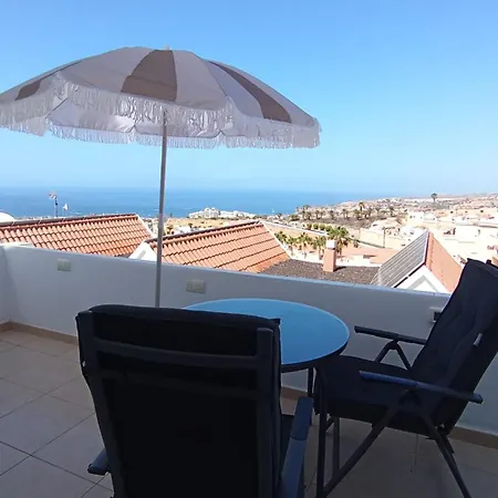 Ocean Front Sunset View Апартаменты Адехе